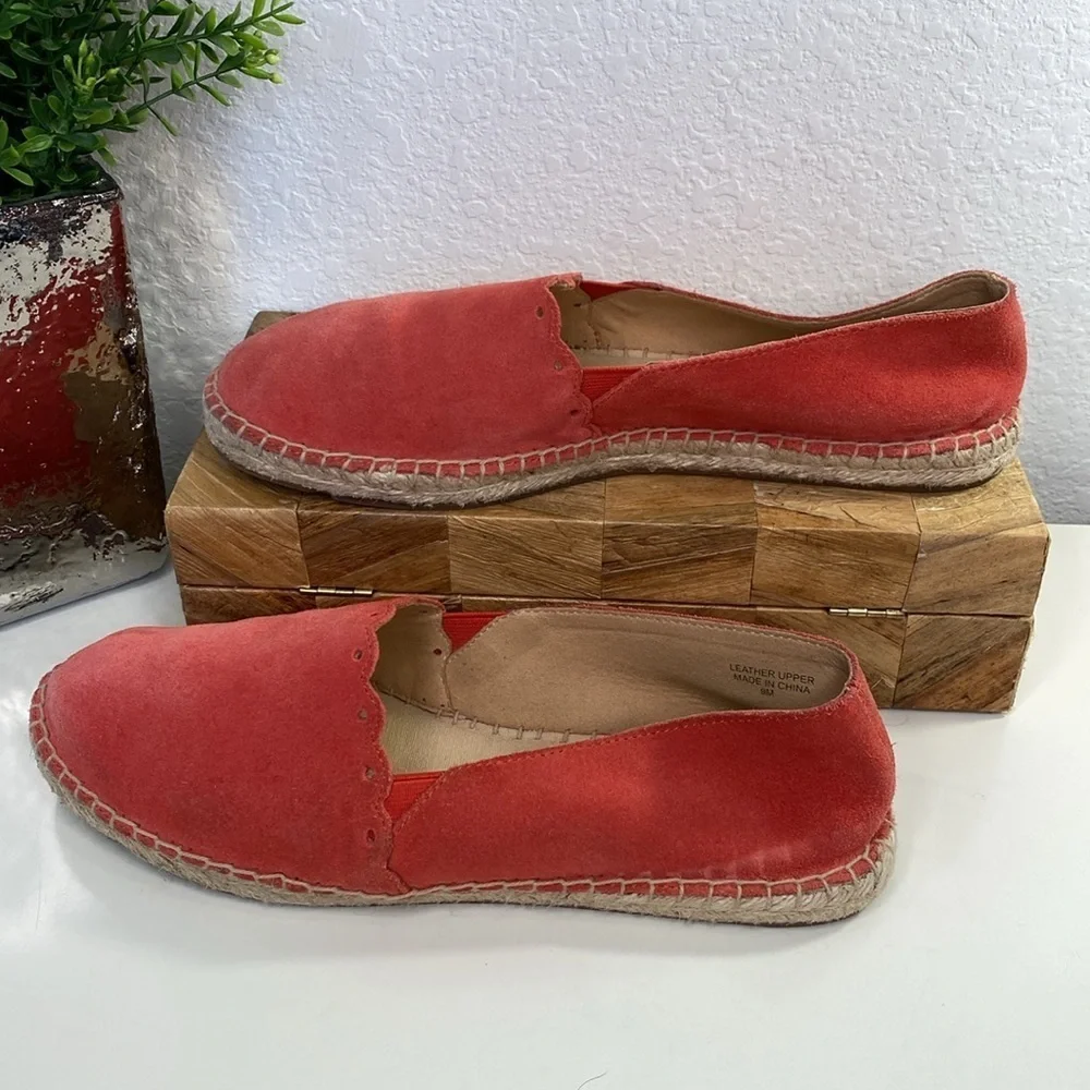 Talbots Izzy‎ Scalloped Suede Chic Red Espadrilles Size 9